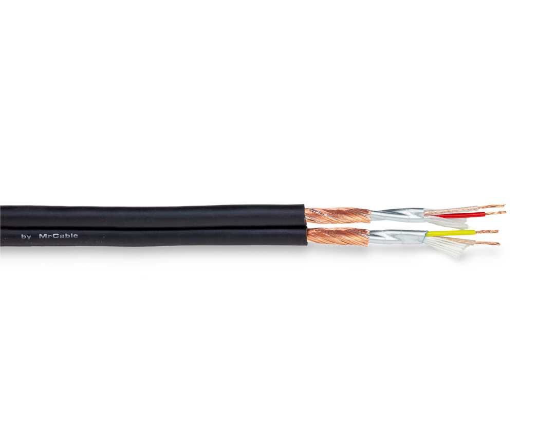 Фото MrCable CHORUS BLK