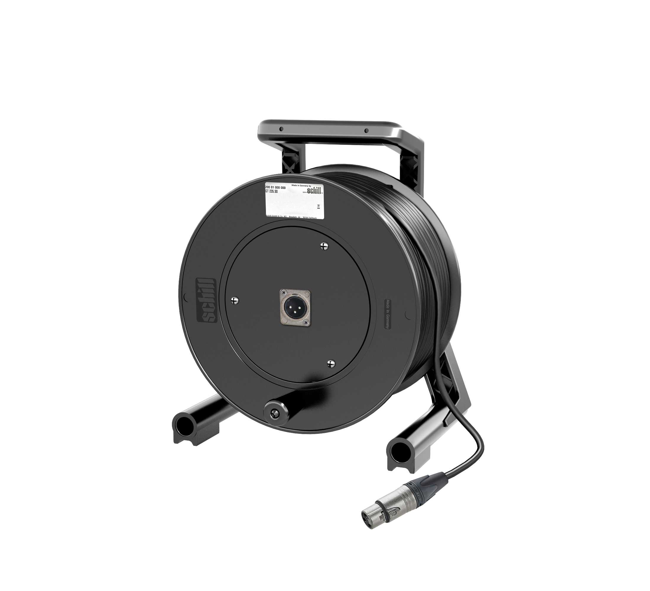 Фото MrCable AIX0/1-00-COU-GT235SO-N