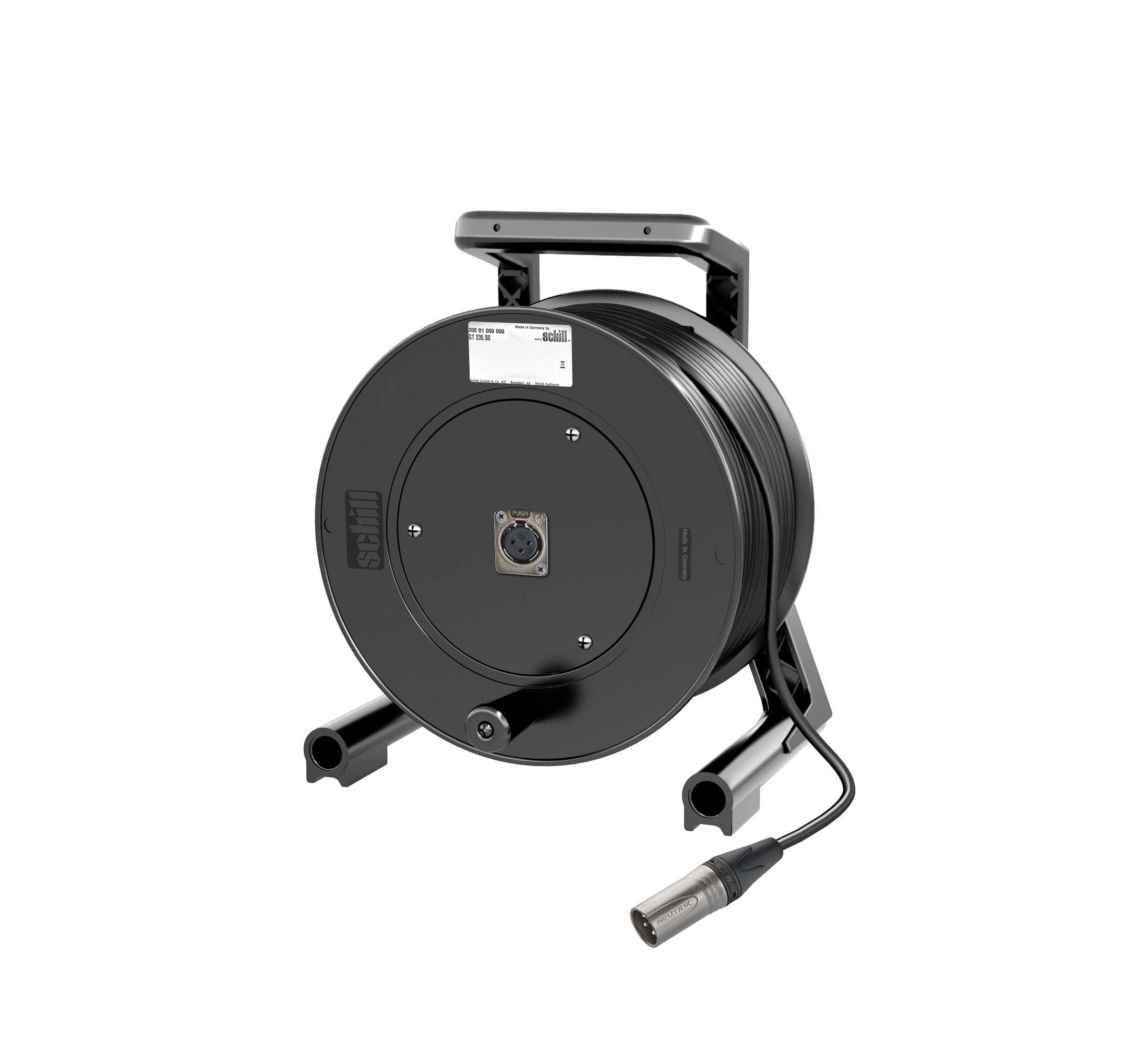 Фото MrCable AIX1/0-00-COU-GT235SO-N